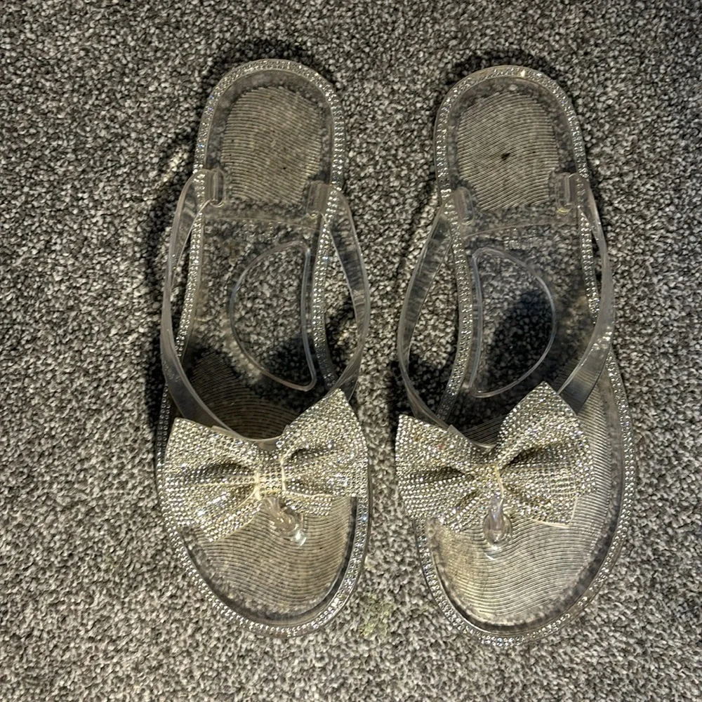 Clear jewel rimmed gel thong slippers with jeweled bows women’s size 8 - Picture 4 of 9